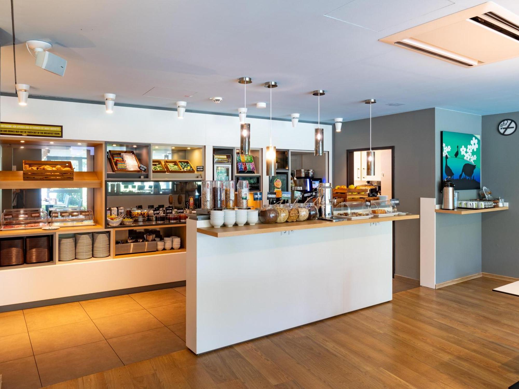 B&B Hotel Goettingen-City Esterno foto