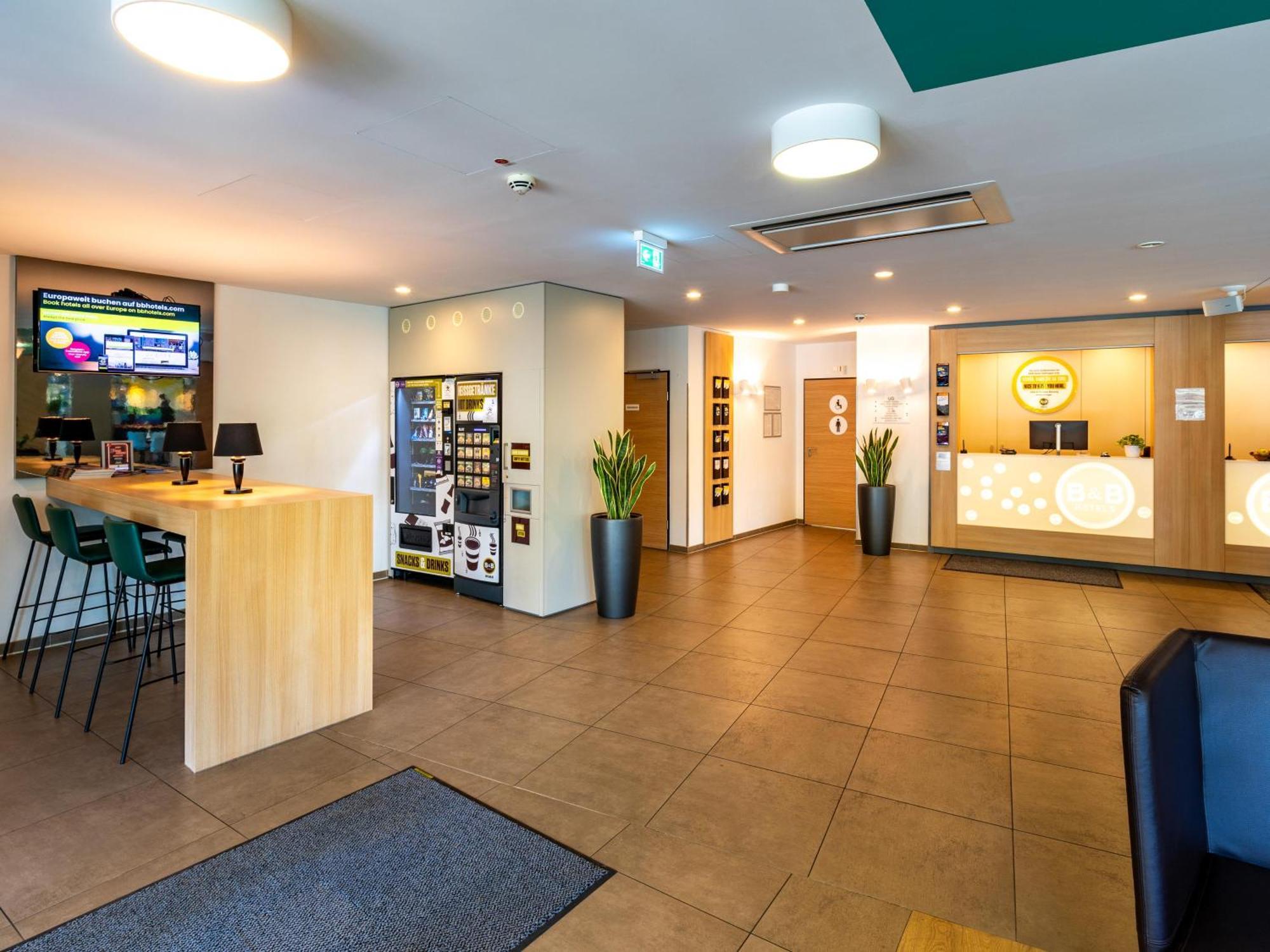 B&B Hotel Goettingen-City Esterno foto